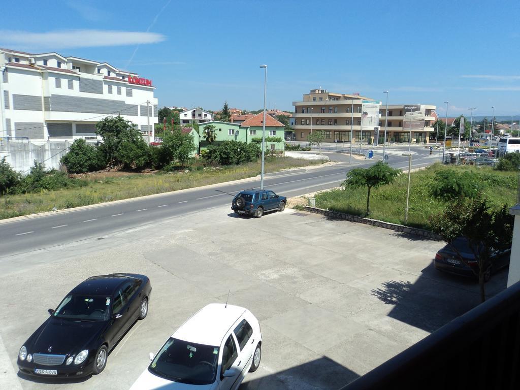 Pansion Modana Međugorje Esterno foto