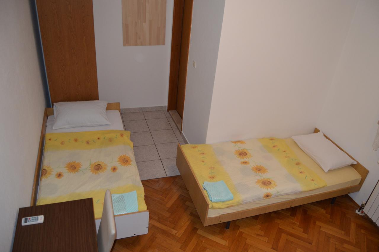 Pansion Modana Međugorje Esterno foto
