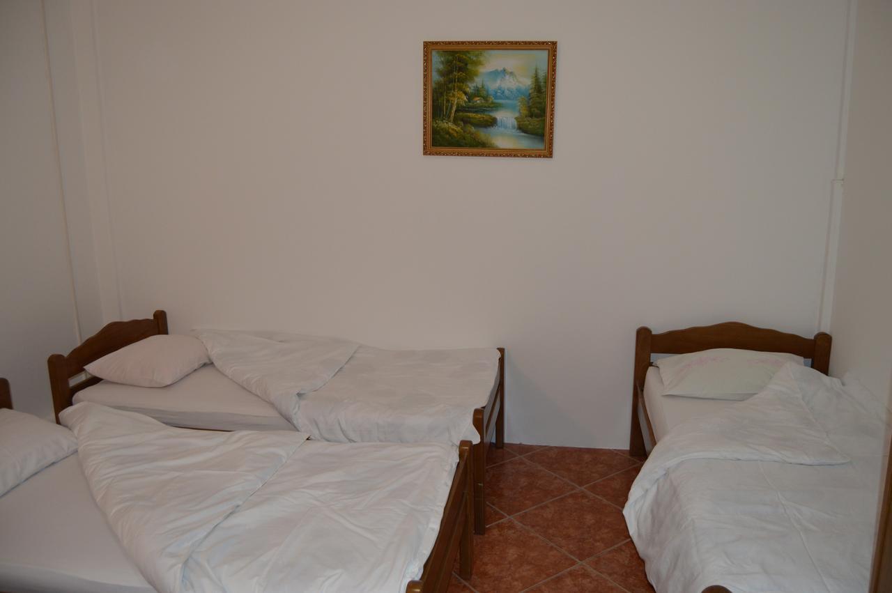 Pansion Modana Međugorje Esterno foto