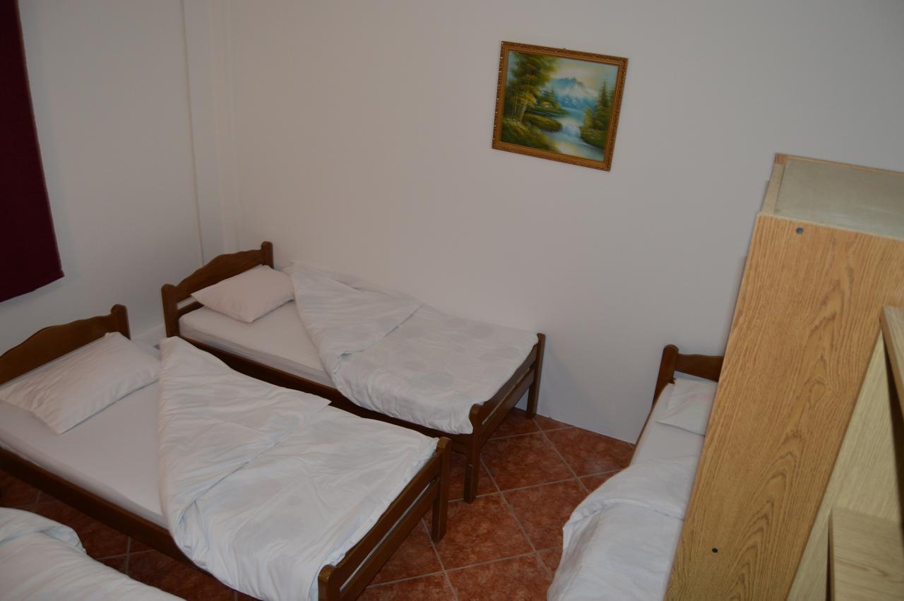 Pansion Modana Međugorje Esterno foto